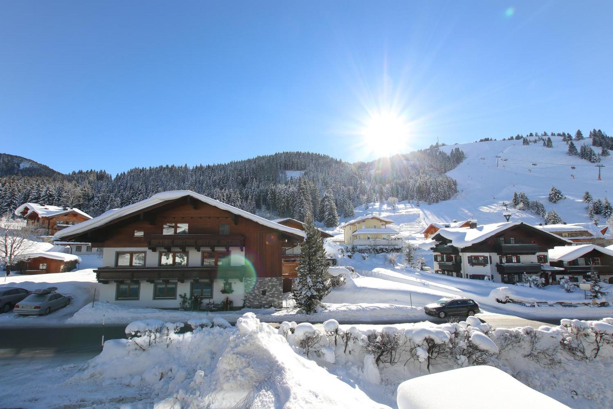 Haus Bergliebe Apartment Maria Alm am Steinernen Meer Exterior photo